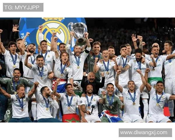 战术解析：为何欧冠赛事中的球队能够主导比赛节奏并掌控全局